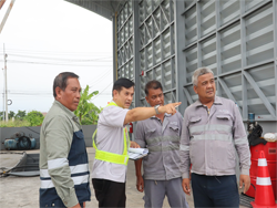 ครูฝึกสรุปผลการตรวจประเมินพร้อมให้คำแนะนำเพิ่มเติม