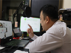 กล่าวต้อนรับพร้อมแนะนำวิทยากรและกิจกรรมฝึกอบรม