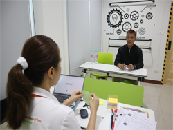 เรียนรู้คำศัพท์ที่มักใช้ในงานบริการ