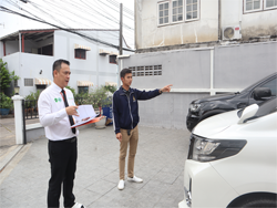 การตรวจสอบความปลอดภัยรอบตัวรถ