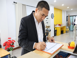 ลงทะเบียนรับเอกสารประกอบการฝึกอบรม