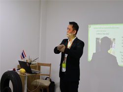 เทคนิคการทำความเคารพทักทายผู้รับบริการ