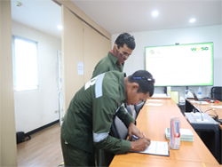 ลงทะเบียนรับเอกสารประกอบการฝึกอบรม