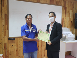 ให้รางวัลกับผู้ที่ทำคะแนนได้สูงสุดในแต่ละกิจกรรม