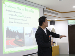 เทคนิคการขับรถเชิงป้องกันอุบัติเหตุในสถานการณ์ถนนเปียกลื่น และทัศนวิสัยการมองต่ำ Defensive Driving Techniq with Rainy and Night Driving โดยอาจารย์อภิรัติ  คำสายพรม