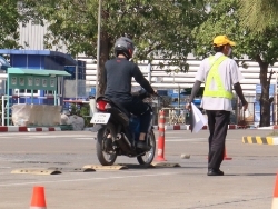 ฝึก และประเมินทักษะการขับขี่ในทางขรุขระ