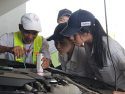 ปฏิบัติการตรวจสอบ และบำรุงรักษารถยนต์เบื้องต้น Pre-Trip Inspection and Basic Maintenance