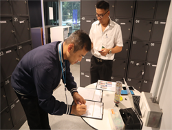 ลงทะเบียนรับเอกสารประกอบการฝึกอบรม