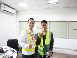 ให้รางวัลกับผู้ที่ร่วมตอบคำถาม