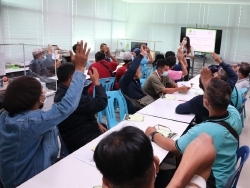 กล่าวต้อนรับพร้อมแนะนำวิทยากรและกิจกรรมฝึกอบรม		