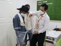 การเสริมความแข็งแรงของบรรจุภัณฑ์ด้วยเทปพลาสติก		