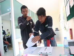 ลงทะเบียนรับเอกสารประกอบการฝึกอบรม
