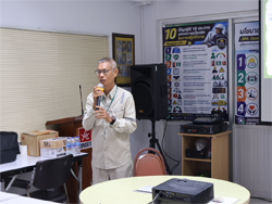 ผู้บริหารกล่าวต้อนรับพร้อมแนะนำวิทยากรและกิจกรรมฝึกอบรม