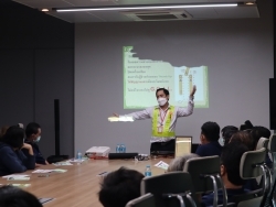 เทคนิคการให้สัญญาน และการป้องกันความเสี่ยงขณะจอด