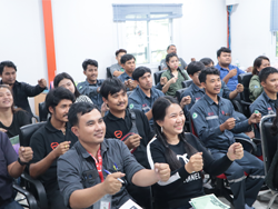เทคนิคการบังคับควบคุมพวงมาลัย และการรับมือกับสถานการณ์