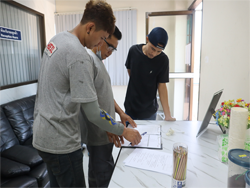ลงทะเบียนรับเอกสารประกอบการฝึกอบรม