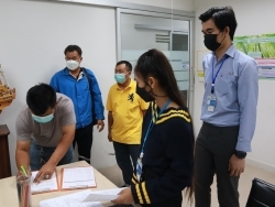 ลงทะเบียนรับเอกสารประกอบการฝึกอบรม		