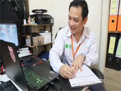 เช็คชื่อลงทะเบียนก่อนการฝึกอบรม