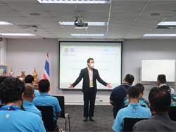 การสื่อสาร และการปฏิบัติงานตามคำสั่งอย่างมืออาชีพ  โดยอาจารย์อภิรัติ  คำสายพรม