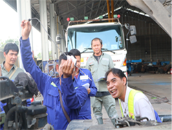 การตรวจสอบของเหลวภายในรถบรรทุกและการบำรุงรักษาเบื้องต้น