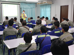 กฎหมายจราจรทางบกเพื่อการขับรถอย่างปลอดภัย