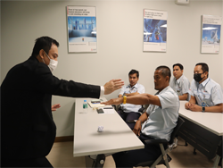 การทิ้งระยะห่างและการตอบสนองในสถานการณ์ฉุกเฉิน