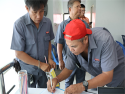 ลงทะเบียนรับเอกสารประกอบการฝึกอบรม