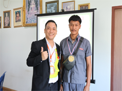 ให้รางวัลกับผู้ที่สามารถทำคะแนนสูงสุดในแต่ละกิจกรรม