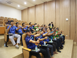 การขับรถในสถานการณ์เสี่ยงและแนวทางการรับมือ