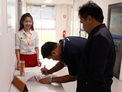 ลงทะเบียนรับเอกสารประกอบการฝึกอบรม