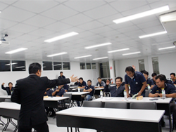 เทคนิคการขับรถเชิงป้องกันอุบัติเหตุ Defensive Driving technique โดยอาจารย์อภิรัติ  คำสายพรม