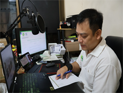 ลงทะเบียนรับเอกสารประกอบการฝึกอบรม