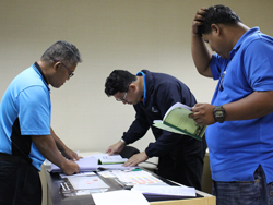 กฎหมายว่าด้วยการขนส่งวัตถุอันตรายอย่างปลอดภัย Traffic Laws for Dangerous Goods Transportation