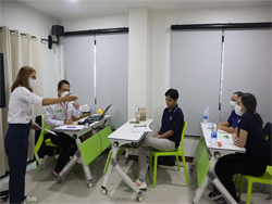กล่าวต้อนรับพร้อมแนะนำวิทยากร และกิจกรรมฝึกอบรม
