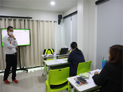การขนส่งวัตถุอันตรายทางบกอย่างปลอดภัย โดยอาจารย์อภิรัติ  คำสายพรม
