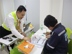 ฉลากและป้ายกำกับการขนส่ง ADR DOT Plate / GHS