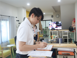 ลงทะเบียนรับเอกสารประกอบการฝึกอบรม		