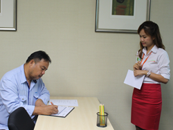 ลงทะเบียนรับเอกสารประกอบการฝึกอบรม