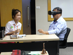 ประเมินการมองเห็นในภาวะแสงสลัว Vision Screening