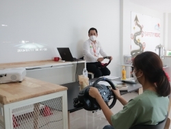 ฝึก และประเมินปฏิกิริยาการตอบสนองในสถานการณ์ฉุกเฉิน				