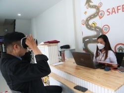 ตรวจประเมินการมองเห็นในภาวะแสงสลัว		