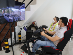 ฝึกและประเมินทักษะการขับบรรทุก ด้วยเครื่องจำลองสถานการณ์ Simulator