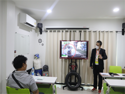 เทคนิคการขับรถเชิงป้องกันอุบัติเหตุ โดยอาจารย์อภิรัติ  คำสายพรม