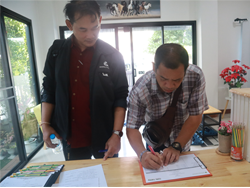 ลงทะเบียนรับเอกสารประกอบการฝึกอบรม