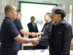 มารยาท และการทักทายที่ถูกวิธี