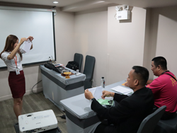 กลยุทธการให้บริการอย่างมืออาชีพ
