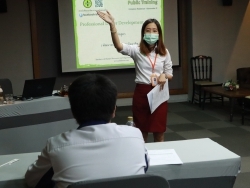 กล่าวต้อนรับพร้อมแนะนำวิทยากร และสถานที่ฝึกอบรม