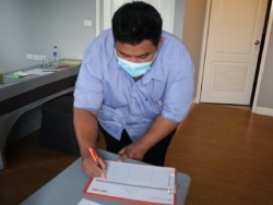 ลงทะเบียนรับเอกสารประกอบการฝึกอบรม