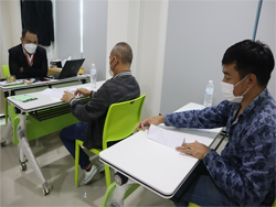 การสื่อสาร และการปฏิบัติงานตามคำสั่งอย่างมืออาชีพ