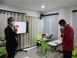 มารยาทและจรรยาบรรณของพนักงานขับรถมืออาชีพ